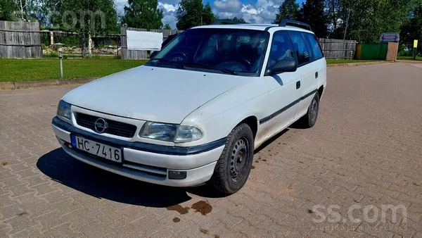 Opel Opel Astra Caravan 1.6i labā tehniskā stāvoklī ar 