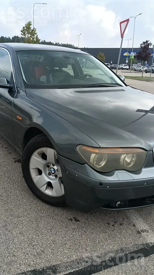 BMW E65, 300 zs, V8 benzīns, zirnekļveida izpūtējs, ap