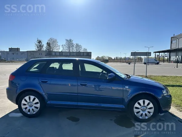 Audi Pārdodu Audi A3 SB 1.6 Tip Attraction