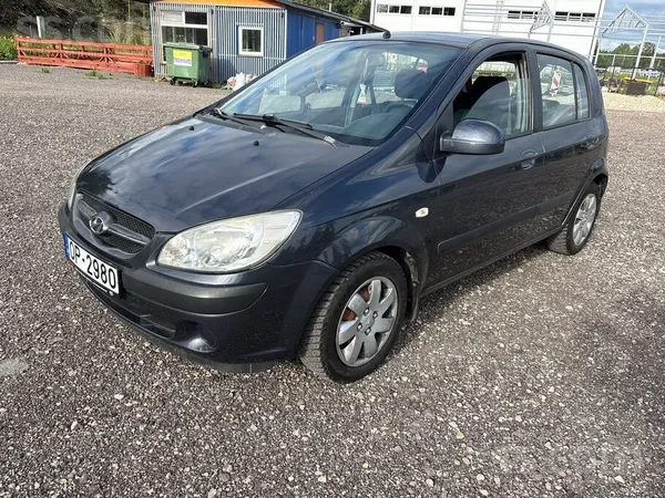 Hyundai Pārdodu Hyundai Getz, Automāts