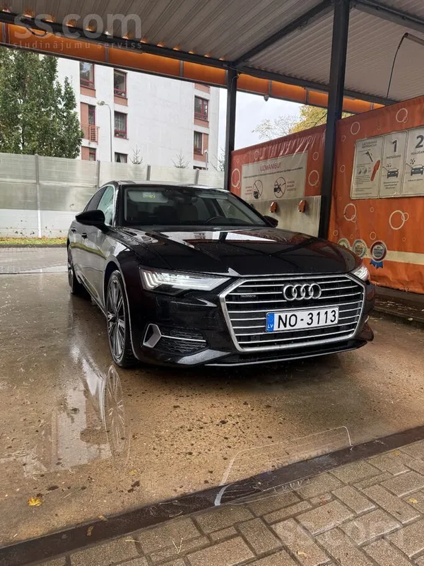 Audi Продается в связи с покупкой нового автомобиля. Од