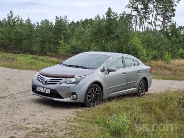 Toyota Новый техосмотр, в отличном состоянии. Два владель