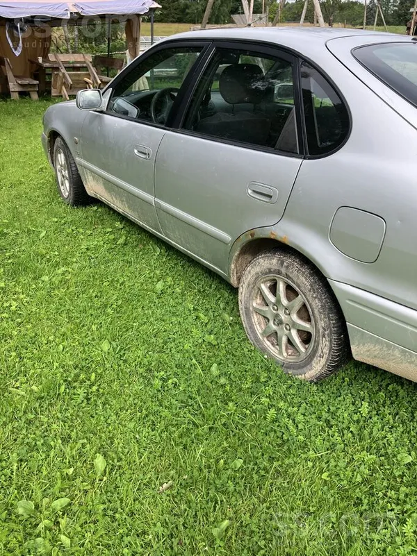 Toyota Pārdodu , iet kā bitīte. Ikpalaikam jāpapildina ar