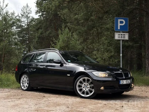 BMW (Ru)Bmw 320,