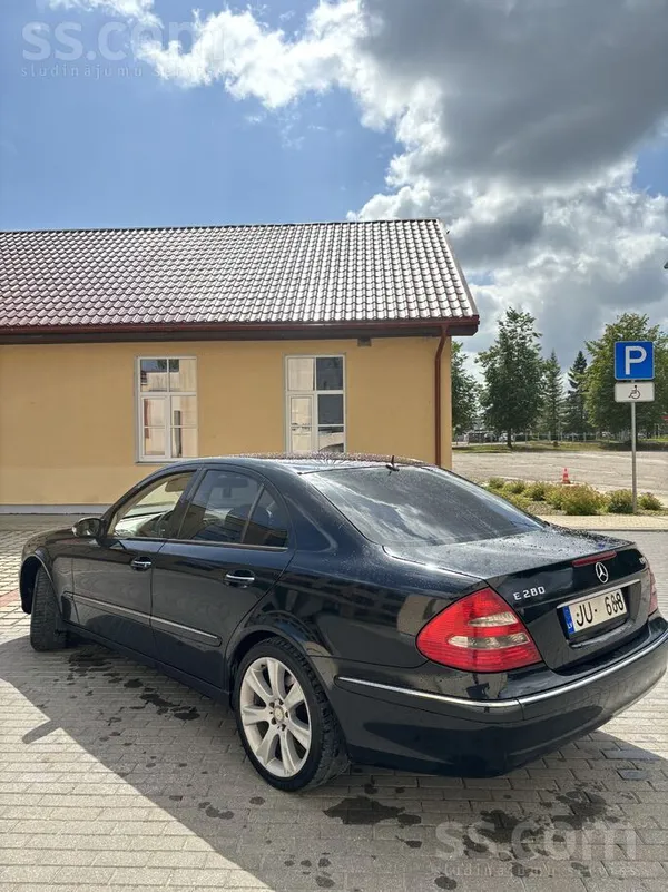 Mercedes Pārdod mb w211, 2.8 d 140kw manuāls. 