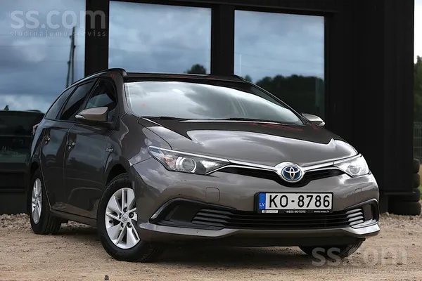 Toyota Toyota Auris, 1.8 Hybrid, 99 ZS, automātiskā ātrum