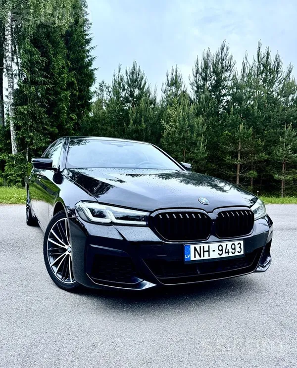 BMW Pārdod BMW 530E Xdrive, plug in hibrīds. Bagātīga 