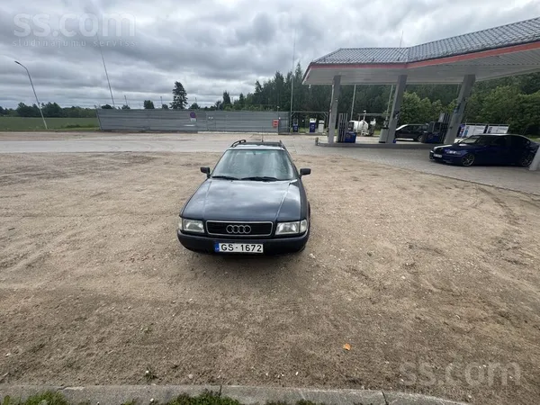 Audi 80