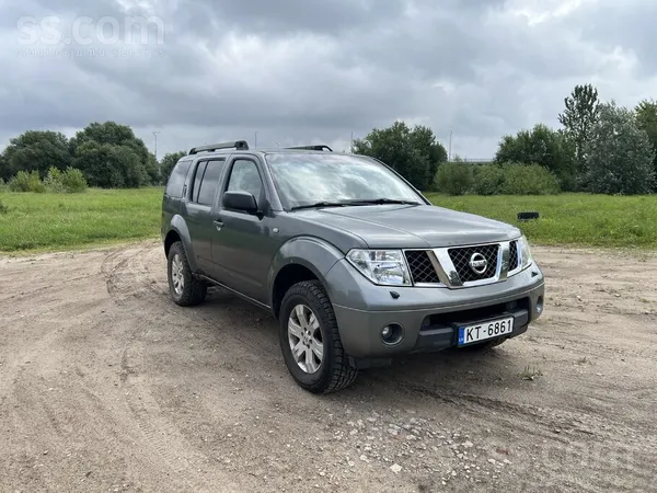Nissan Продам или поменяю 2.5 дизель 4х4 пониженная работ