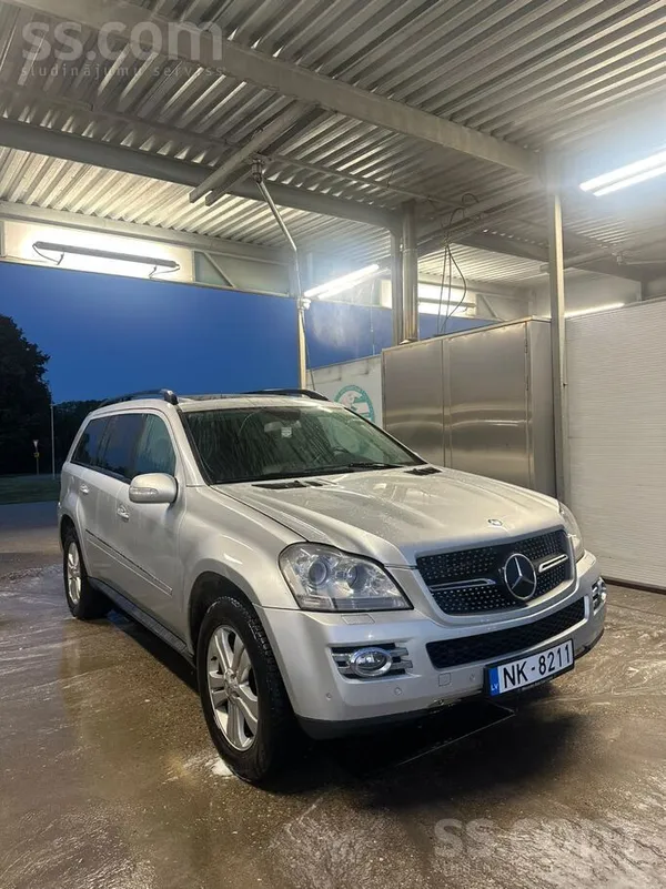 Mercedes Mercedes Benz GL 420 225Kw 4Matic. 7 Sēdvietas