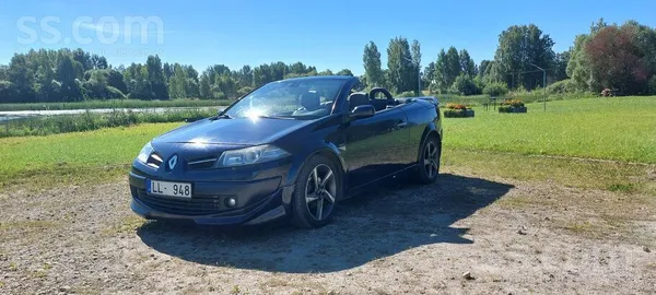 Renault Renault Megane(Karmann) komplektācija. 
