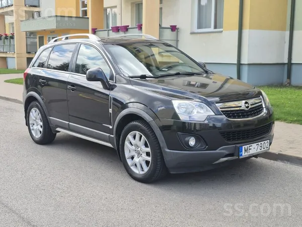 Opel Pārdodu koptu un saudzīgi uzturētu Opel Antara pār