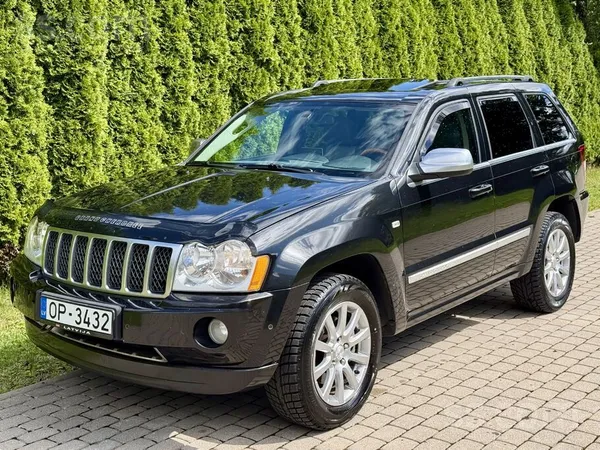 Jeep Jeep Grand Cherokee Overland ar uzticamo un jaudīg