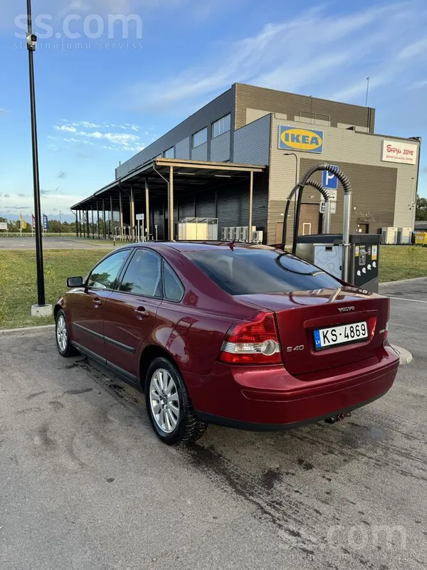 Volvo Pārdodu Volvo S40 