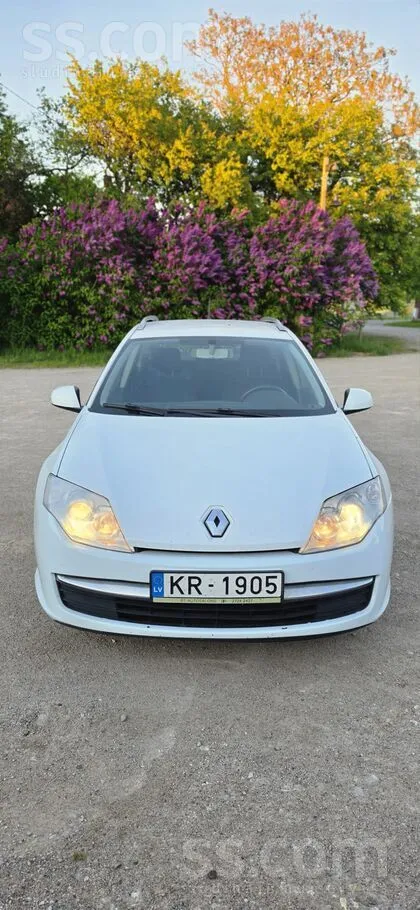 Labi saglabājusies Renault Laguna , ar nesaplēstu salonu, vienmēr laicīgi re