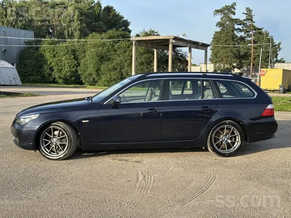 BMW Pārdodu BMW 525d Lci (Facelift) Touring. Auto manā