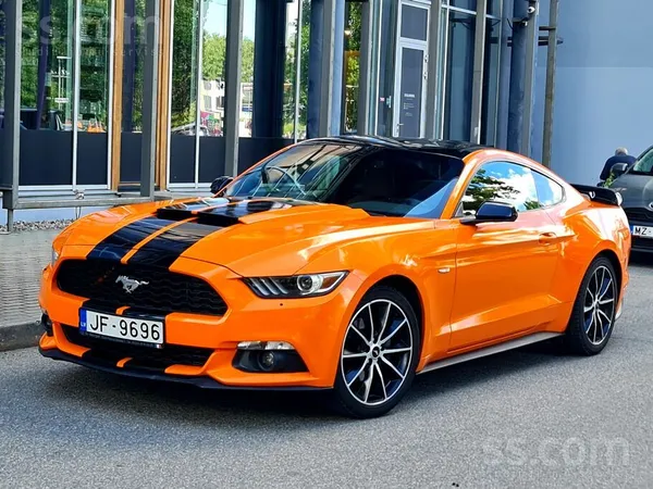 Ford Ford Mustang. 2.3 (233kW) Машина в прекрасном сост