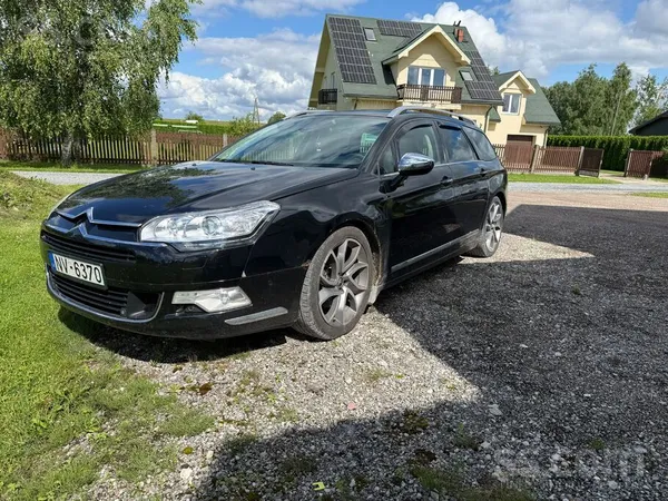 Citroen Pārdodu ļoti pilnu citroen c5 3.0d automāts. Ir vi