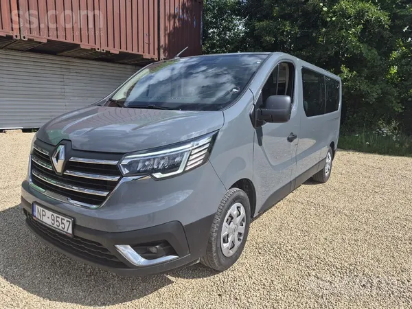 Renault Uzņēmums pārdod Renault Trafic 2.0D Grand Equilibr