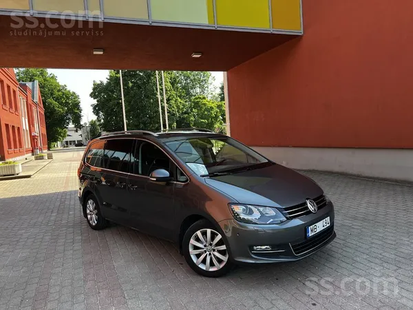 Volkswagen Pārdodu pedantisku VW Sharan ar 2.0d 110kw motoru.