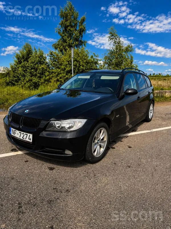 BMW Pārdodu BMW 320d universāli ar ekonomisku 2.0 dīze