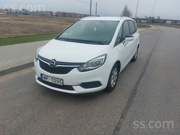 Opel Aprīlī veikta ķēžu maiņa, sīkāk pa telefonu.