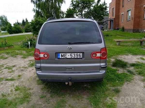 Volkswagen Pardod VW Sharan 85kw. Ieplisis prieksejais stikls