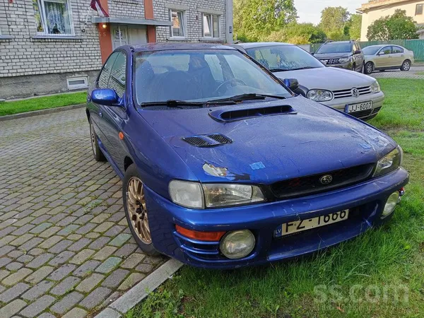 Subaru Pārdodu  Braucošu Subaru Impreza 2.0 benzīns 85kw.