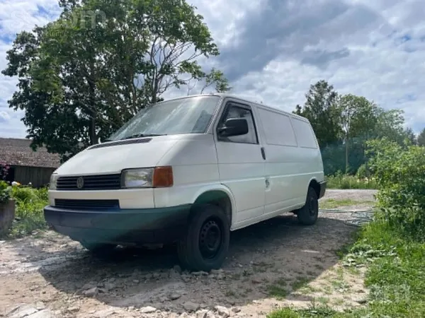 Volkswagen Pārdodu Volkswagen tranporter t4 1.9 td , labā teh