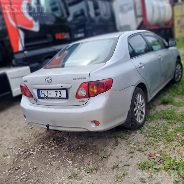 Toyota Auto , pārdodu ar nr zīmēm, Jauna TA Braucamā