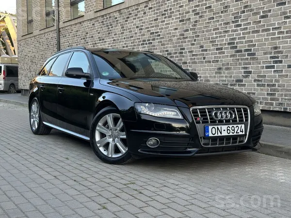 Audi Audi A4B8 S-line 1, 8tfsi benzīns 118kw-160zs, aut