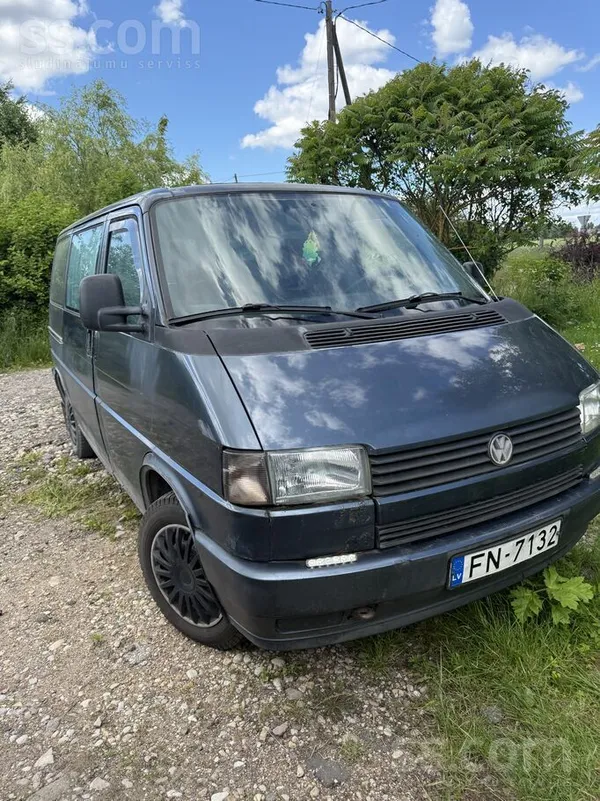 Volkswagen Продаётся Volkswagen Caravelle 1991 года выпуска. 