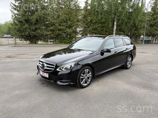 Mercedes Tikko no Vācijas. 219500 t. km. 2 atslēgas. Jaunas