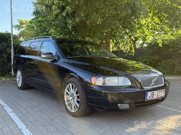 Volvo Volvo V70 2.4d , manuāls