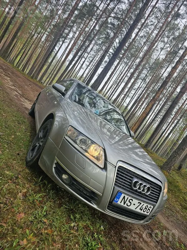 Audi Авто техническом отличном состоянии, полностью обс