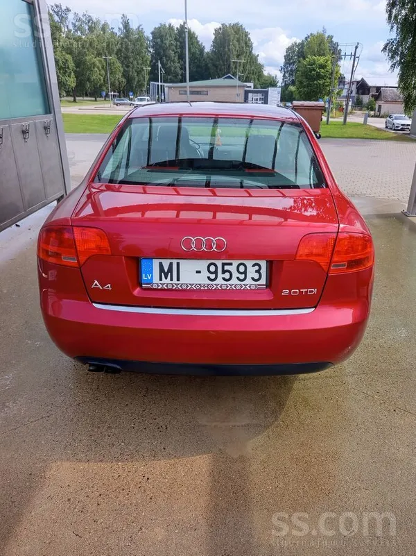Audi Audi A4, 103 kW, 2.0 Tdi motors. Nesen nomainīta z