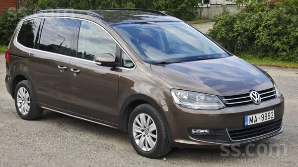 Volkswagen VW Sharan 2.0Tdi ar automātisko ātrumkārbu.
