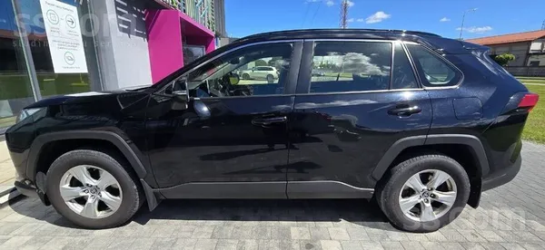 Toyota Oyota Rav4 Luxury 2.0 benzīns, automāts, priekšpie