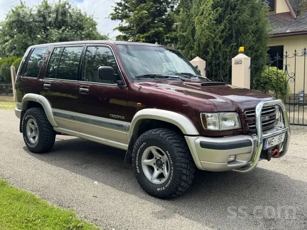 Isuzu Trooper 3, 0 diesel
Mehāniskā ā/k
Kondicionieris
Labas bubļu riepas