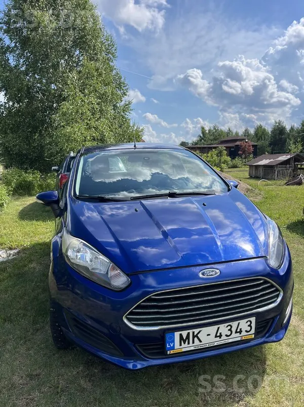Ford Автомобиль в отличном техническом состоянии. 