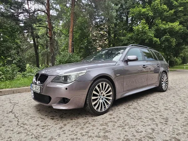 BMW Pārdodu BMW E61, automāts. M paka, ksenona lukturi