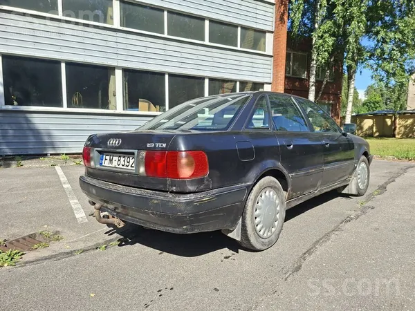 Audi 80