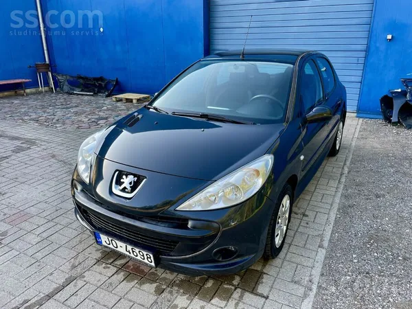 Peugeot Peugeot 206+ 1.1i 44 kW, 2009. g. 