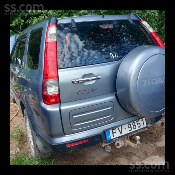 Honda Pārdodu rezerves daļās, vai labošanai. Nolūzis aiz