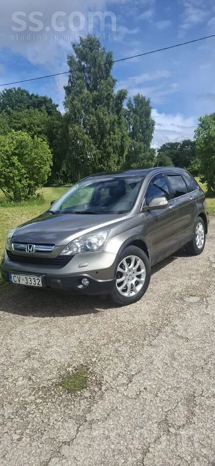 Honda Pārdodu Honda Cr-V 2.0 benzīns, automāts sakarā ar
