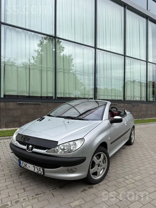Pārdodu Peugeot 206 CC kabrioletu. 

Auto labā stāvoklī, jumts darbojas. P