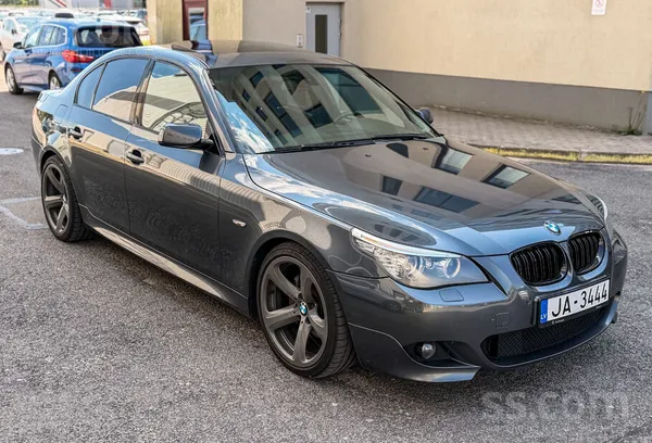 BMW Pārdodas ļoti dzīvs E60 Lci