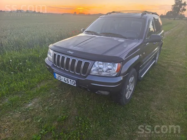 Jeep Grand Cherokee - 1
