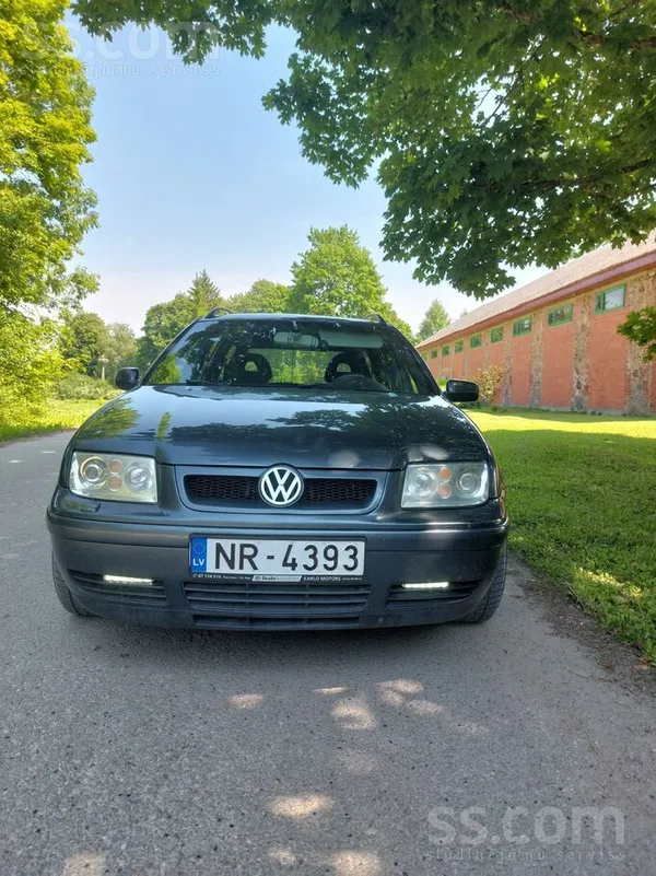 Volkswagen 1.9tdi 96kw Asz. Regulāri veiktas apkopes. Melnie 