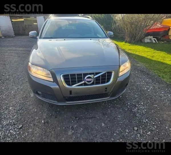 Volvo Volvo V70 2.0D 120kw. 